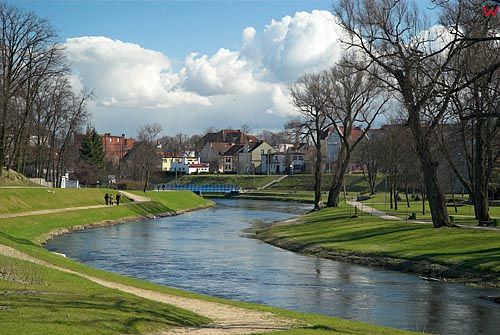 Rzeka Łyna przepływająca przez Bartoszyce